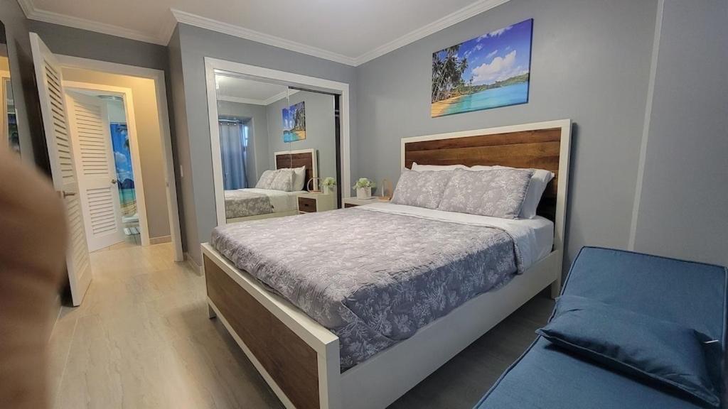 Waikiki Condo 2 Bedrooms 2 Bathrooms With 1 Free Parking Space Гонолулу Екстер'єр фото