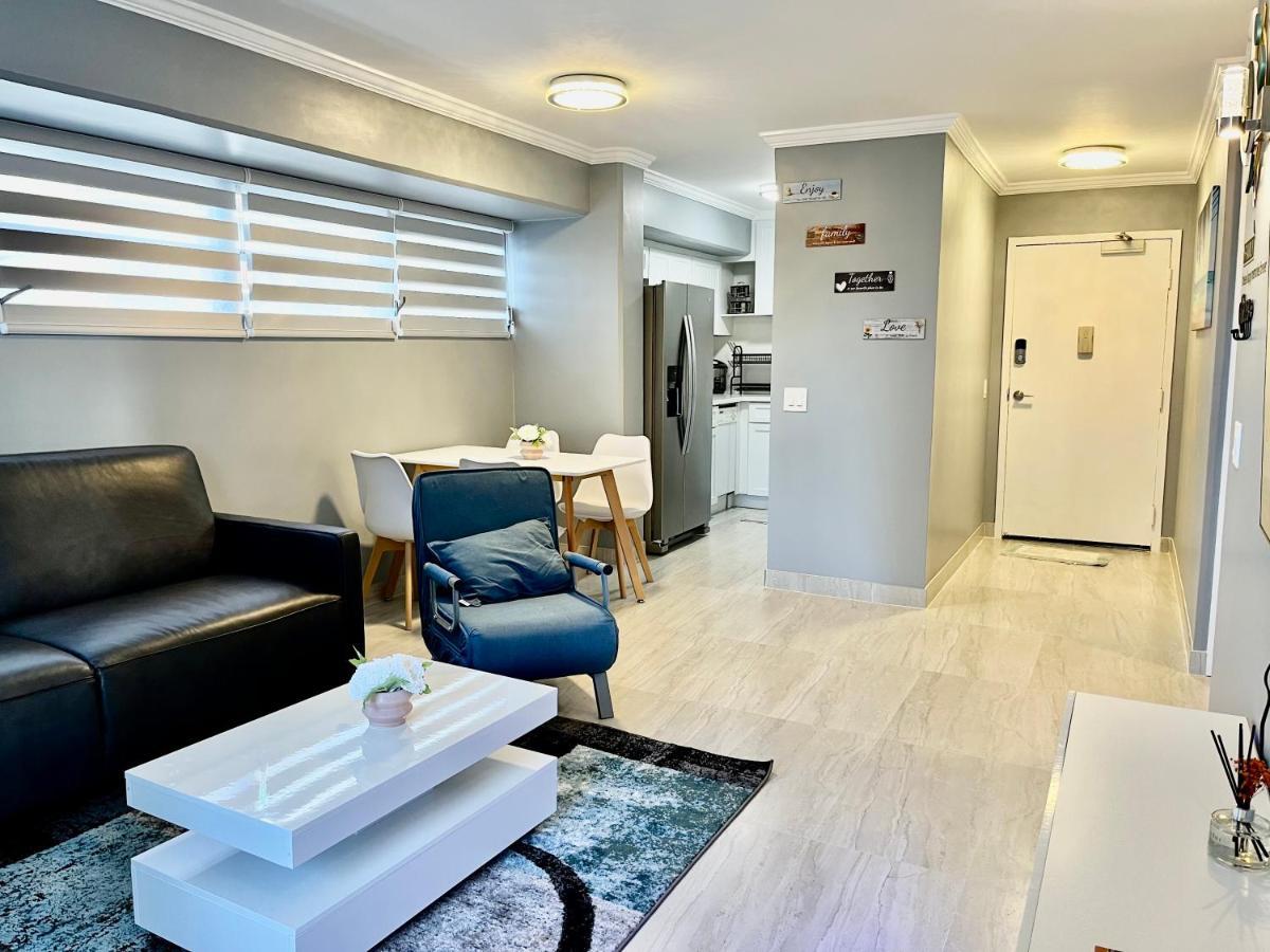Waikiki Condo 2 Bedrooms 2 Bathrooms With 1 Free Parking Space Гонолулу Екстер'єр фото