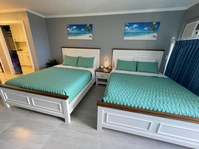 Waikiki Condo 2 Bedrooms 2 Bathrooms With 1 Free Parking Space Гонолулу Екстер'єр фото